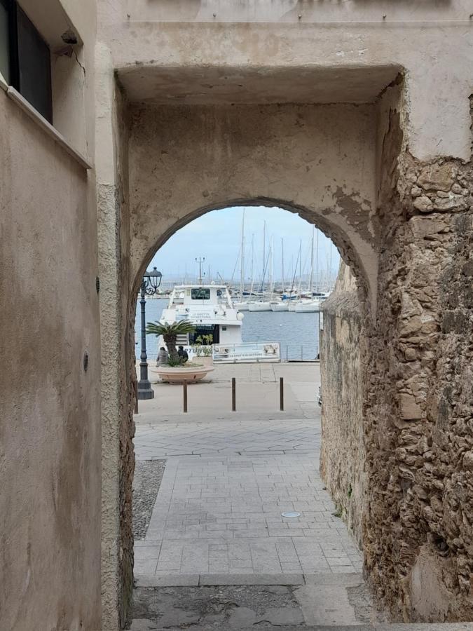 Madis House Apartamento Alghero Exterior foto